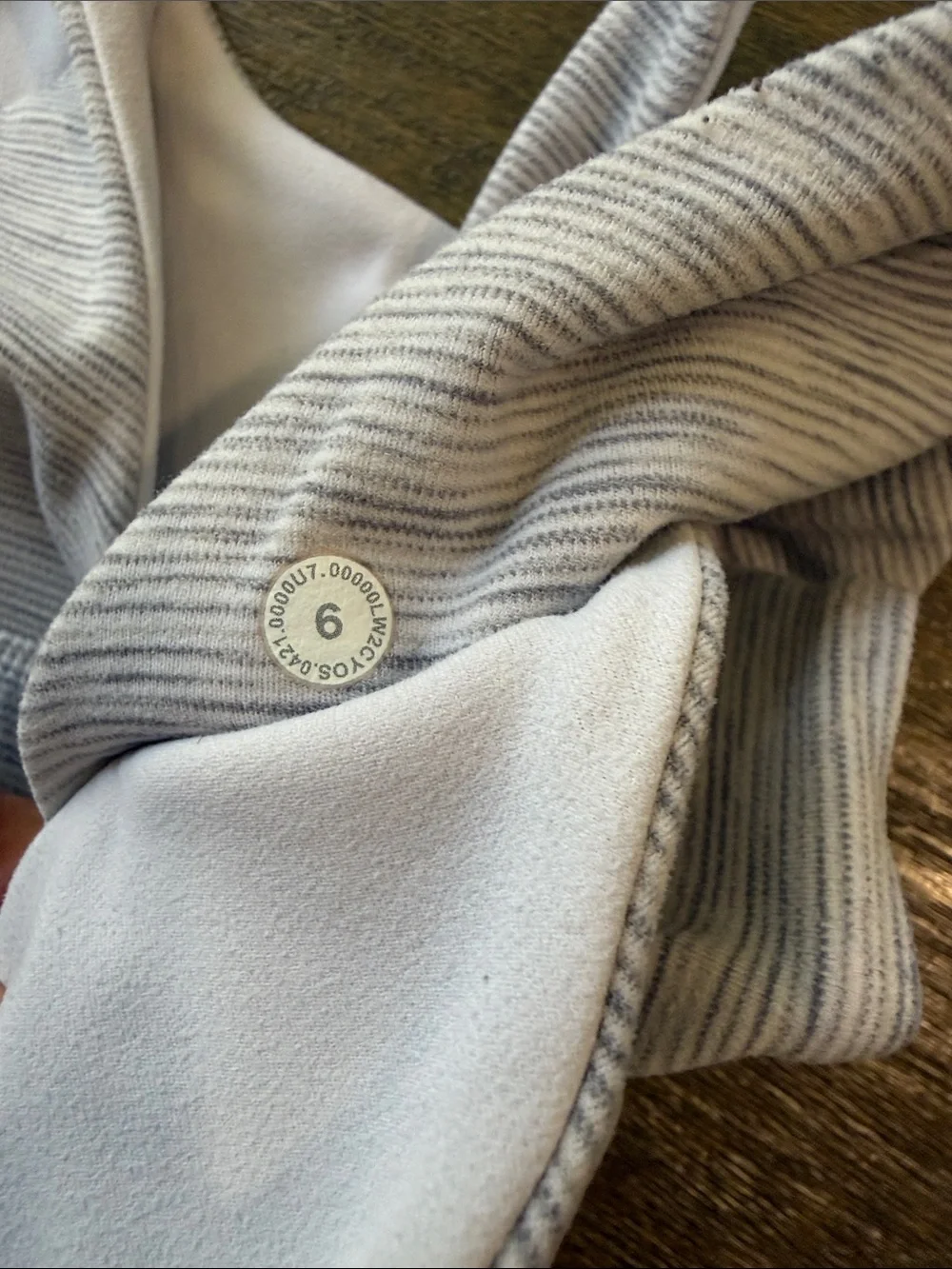 Lululemon Align Reversible White and Grey Sports Bra Light Support Size 6 Yoga